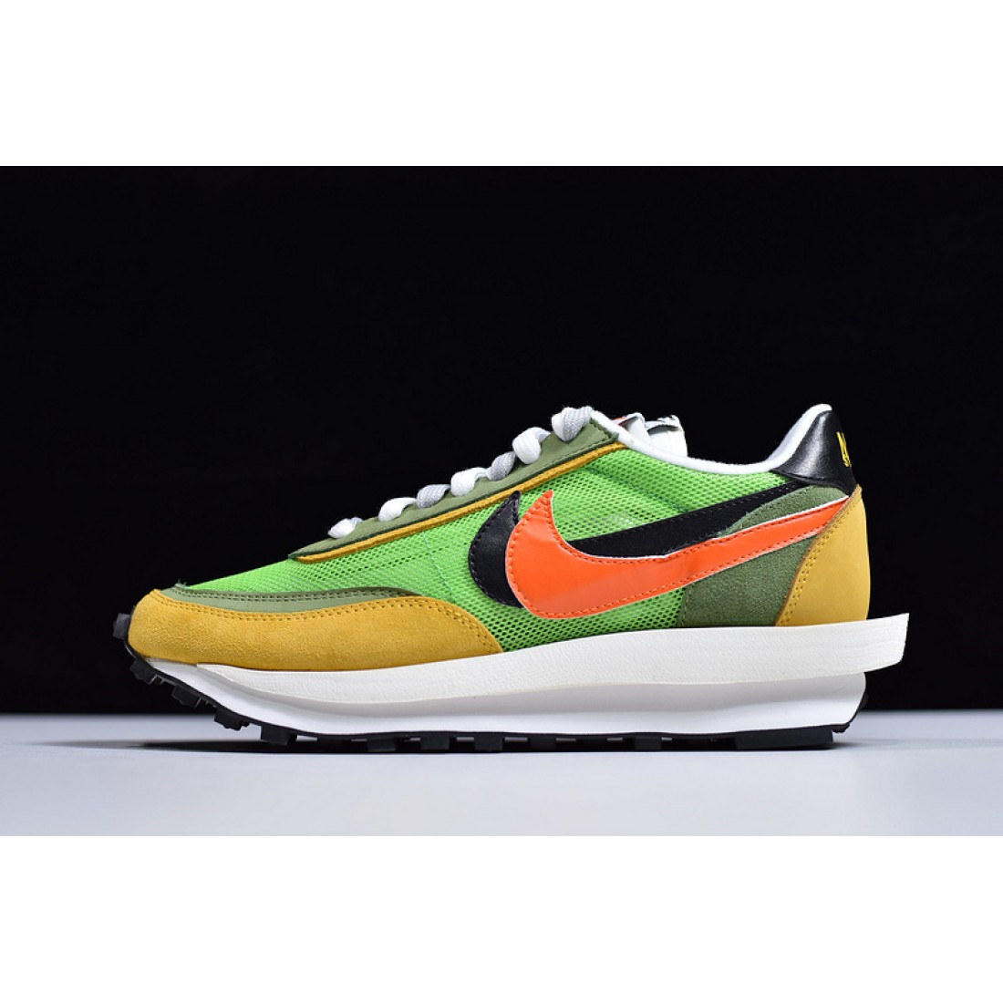 nike sacai waffle green gusto